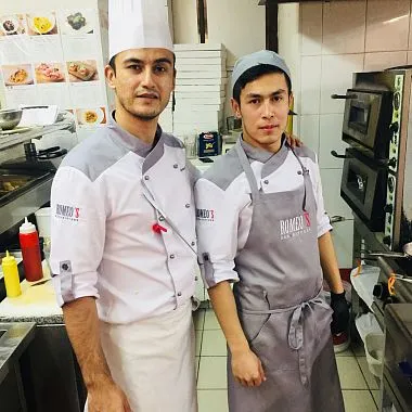 Romeo's Bar & Kitchen