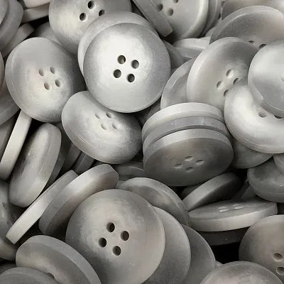 Роговые серые