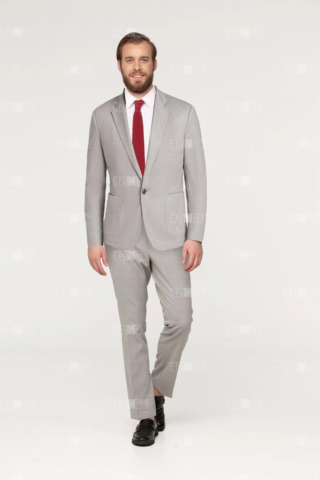 Как сочетать в образе мужские брюки, пиджак и рубашку