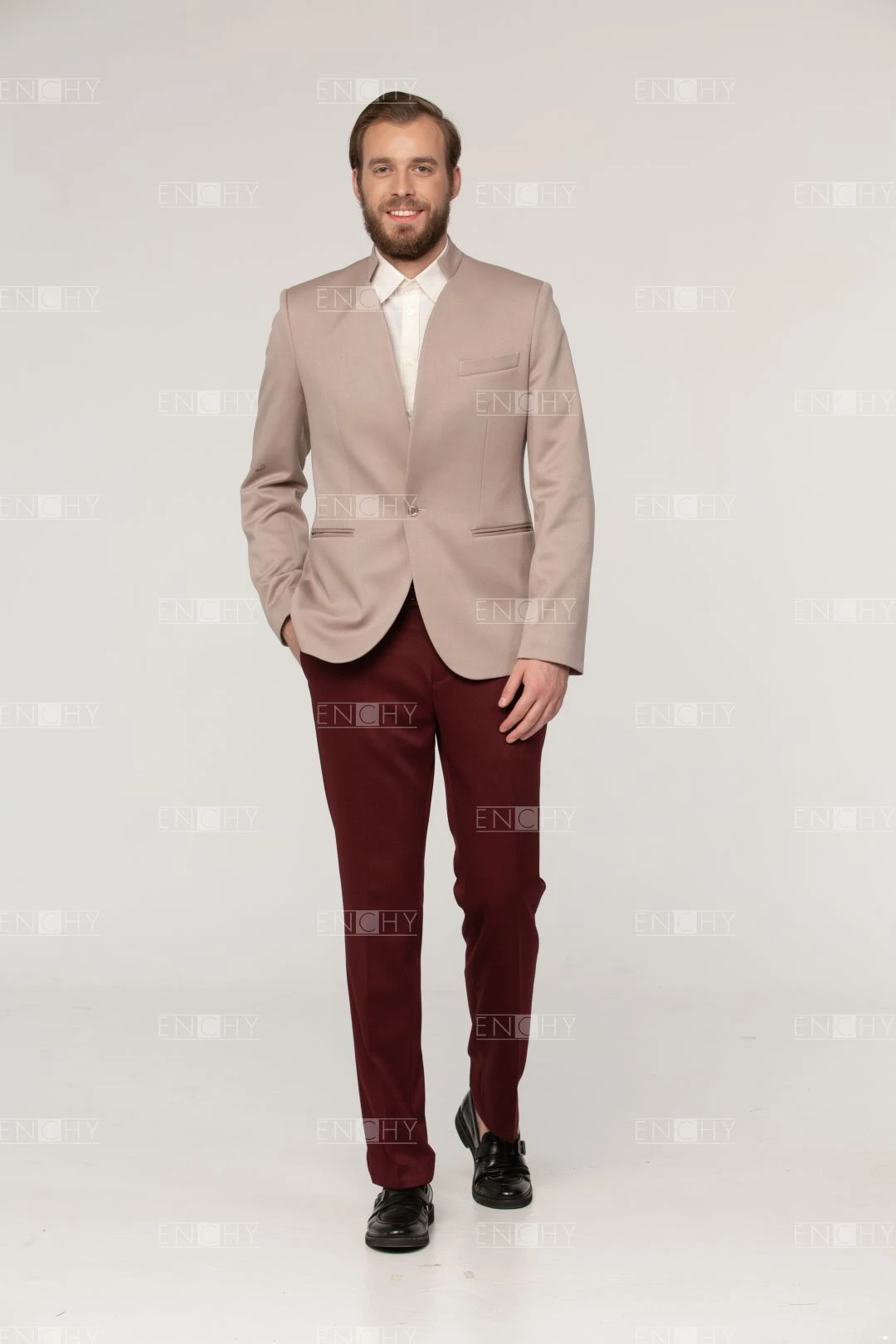Сочетания мужских брюк, рубашки и пиджака по цвету